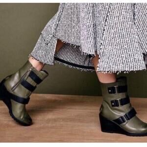 Sorel After Hours Wedge Moto Bootie Gray Suede Black Straps Sz 6 Gorpcore Chic